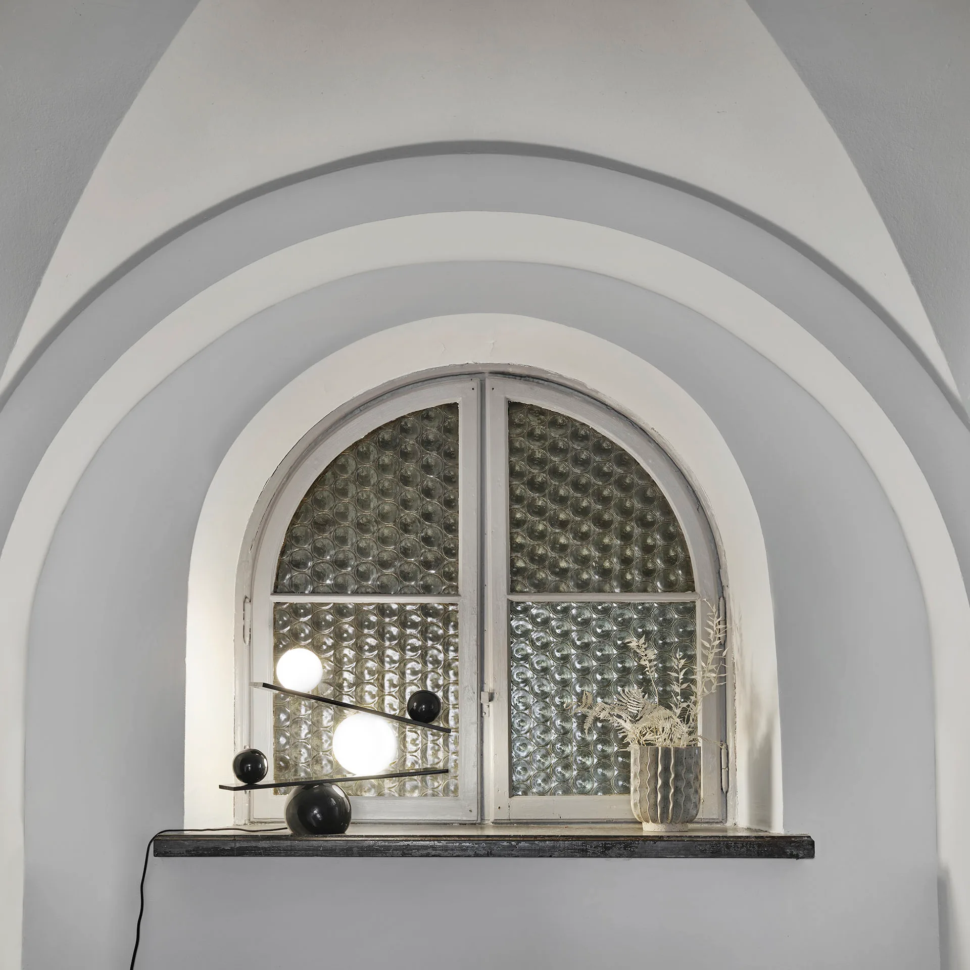 Balance Black environment